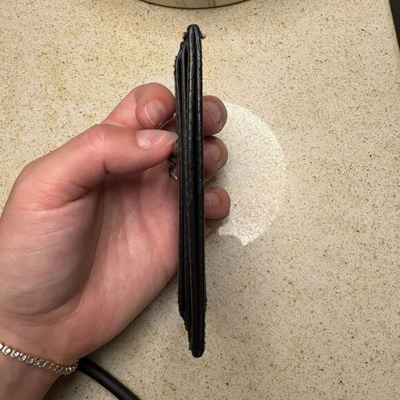 Authentic Gucci Kingsnake Print Leather Card Holder Black Red - Picture 7 of 8